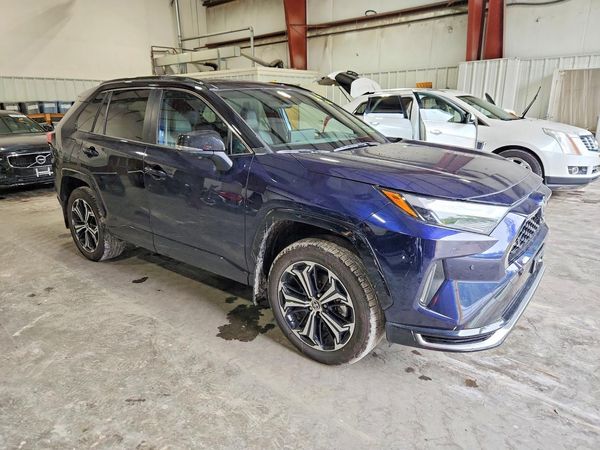 2025 TOYOTA RAV4 XSE Premium
