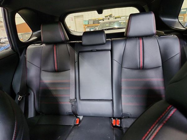 2025 TOYOTA RAV4 XSE Premium