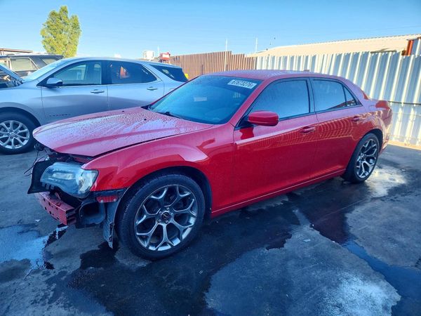 2016 CHRYSLER 300