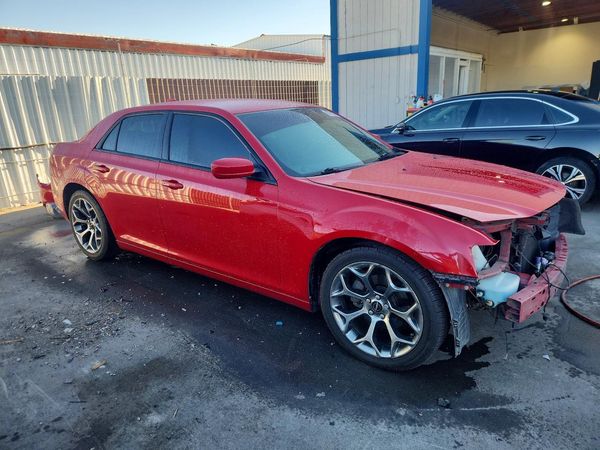 2016 CHRYSLER 300