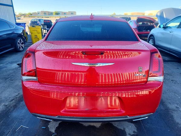 2016 CHRYSLER 300
