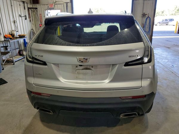 2020 CADILLAC XT4
