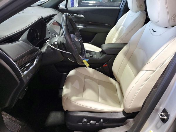 2020 CADILLAC XT4