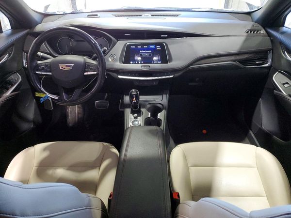 2020 CADILLAC XT4