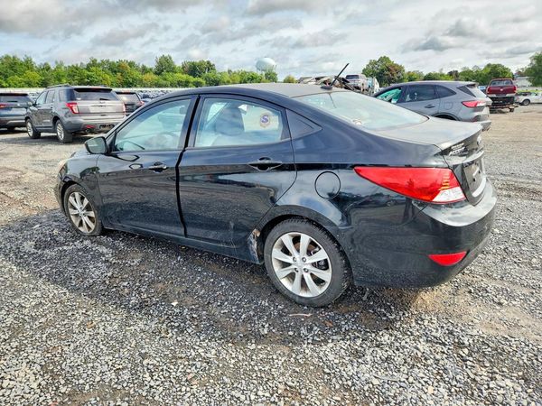 2013 HYUNDAI ACCENT GLS Premium/ SE