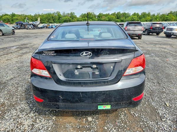 2013 HYUNDAI ACCENT GLS Premium/ SE