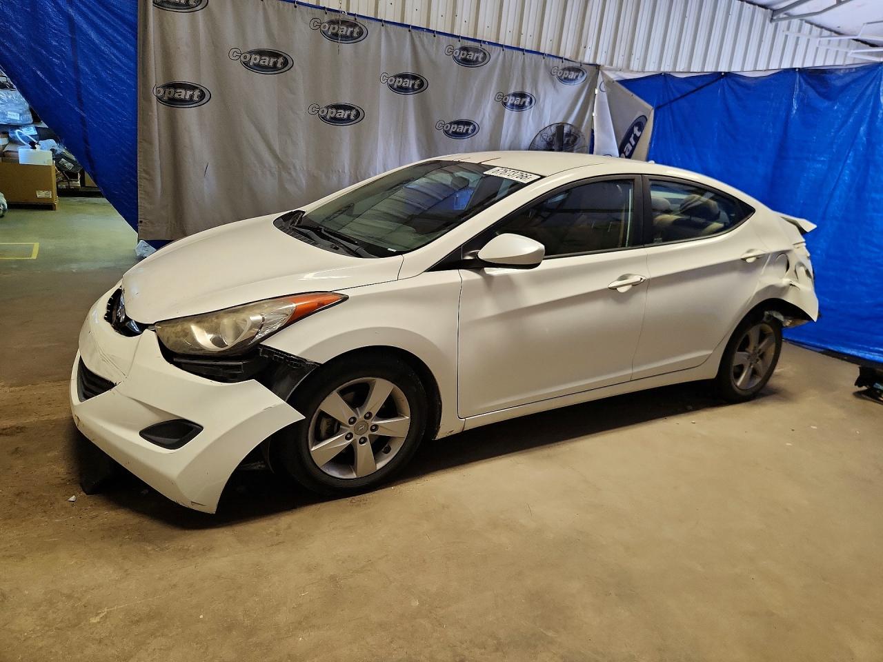 2013 HYUNDAI ELANTRA
