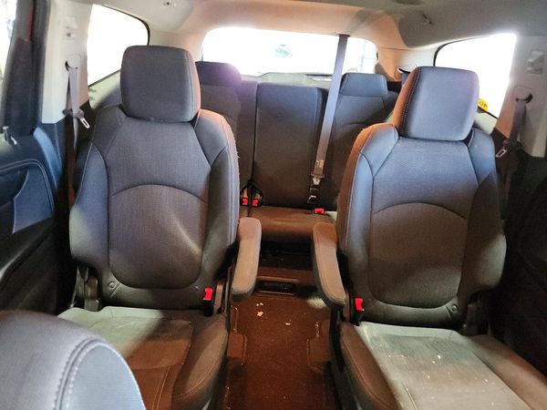 2015 CHEVROLET TRAVERSE 2LT