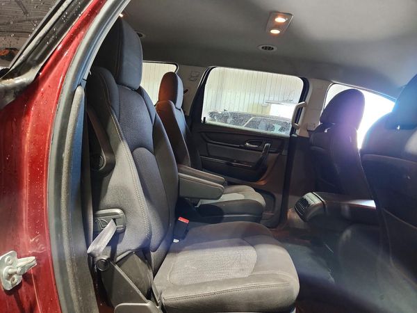 2015 CHEVROLET TRAVERSE 2LT