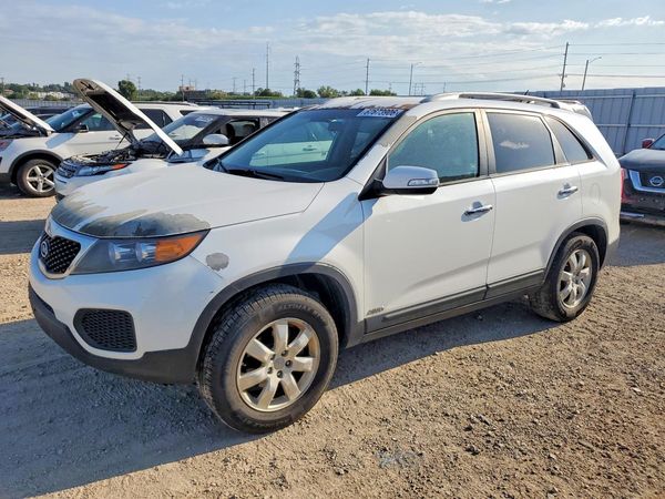 2013 KIA SORENTO Base / LX