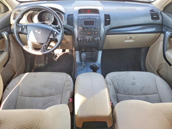 2013 KIA SORENTO Base / LX