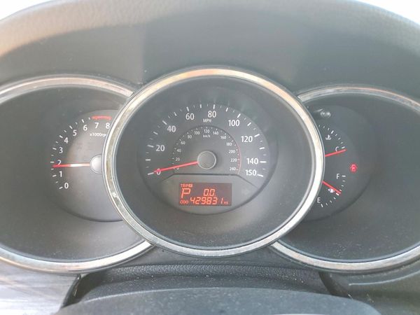 2013 KIA SORENTO Base / LX