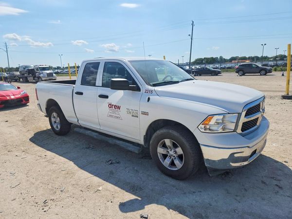 2024 RAM 1500 CLASSIC