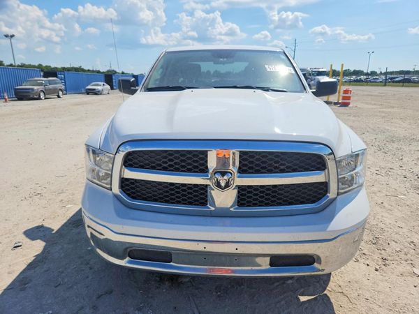 2024 RAM 1500 CLASSIC