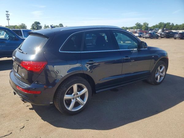 2017 AUDI Q5 quattro Premium Plus
