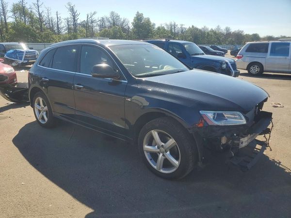 2017 AUDI Q5 quattro Premium Plus