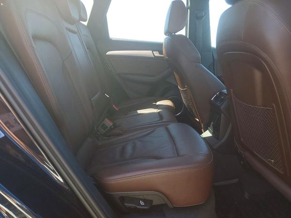 2017 AUDI Q5 quattro Premium Plus