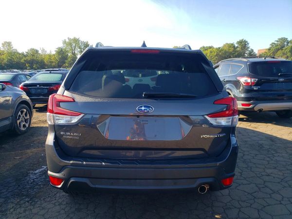 2021 SUBARU FORESTER