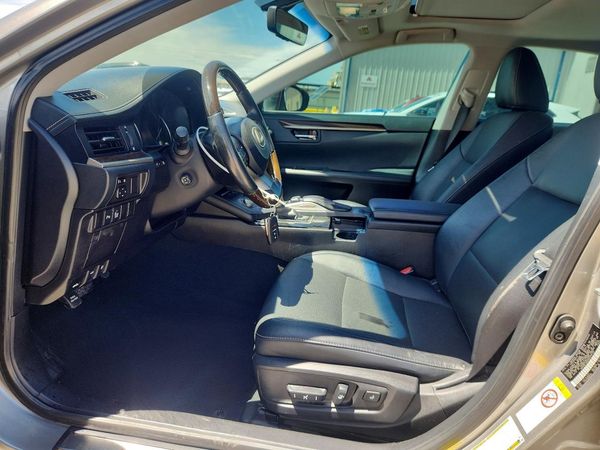 2016 LEXUS ES 350