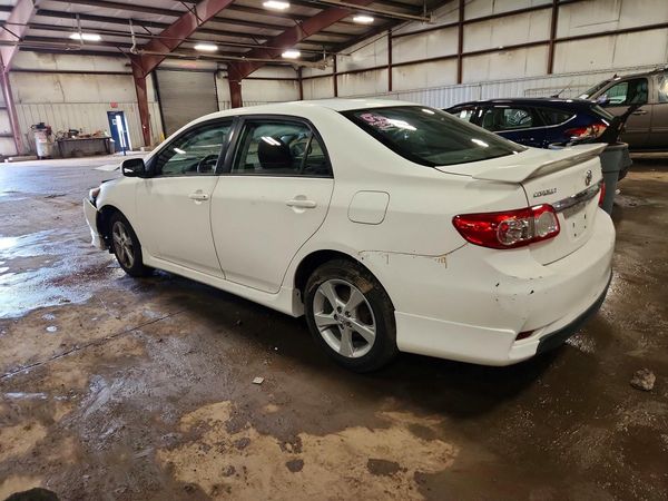 2013 TOYOTA COROLLA