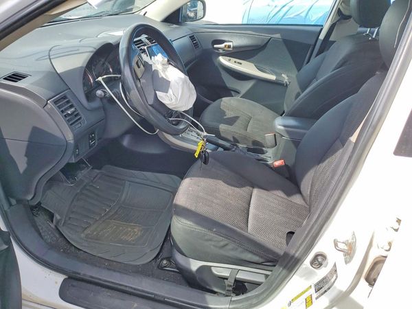 2013 TOYOTA COROLLA