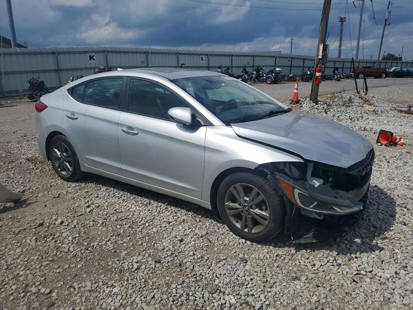 2018 HYUNDAI ELANTRA — Passenger 3/4