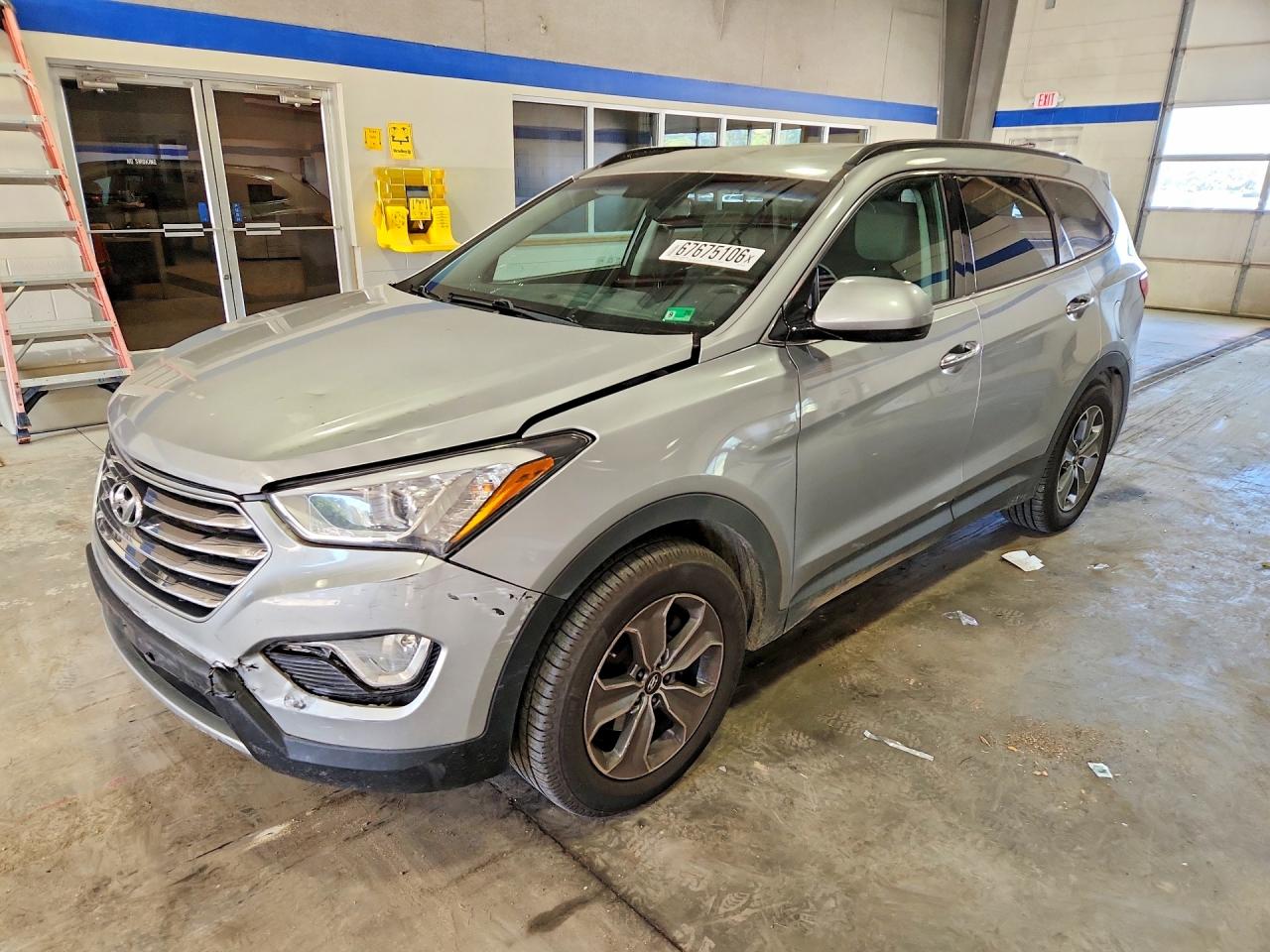 2015 HYUNDAI SANTA FE GL