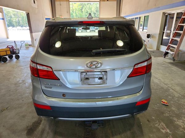 2015 HYUNDAI SANTA FE GL