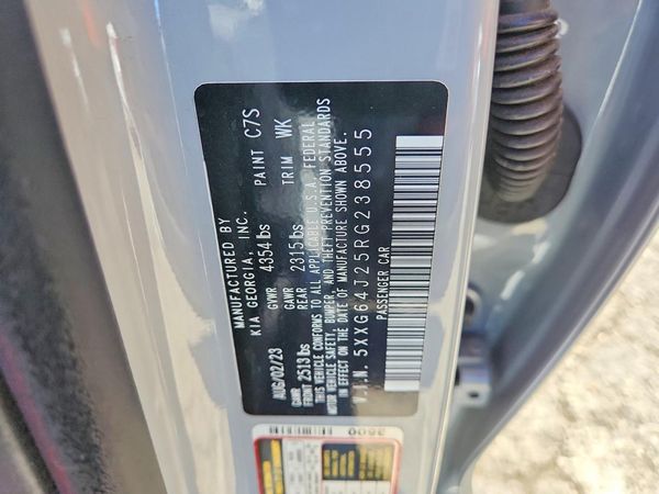 2024 KIA K5 GT-Line