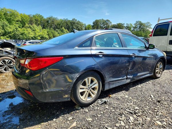 2014 HYUNDAI SONATA GLS/ GLS Popular