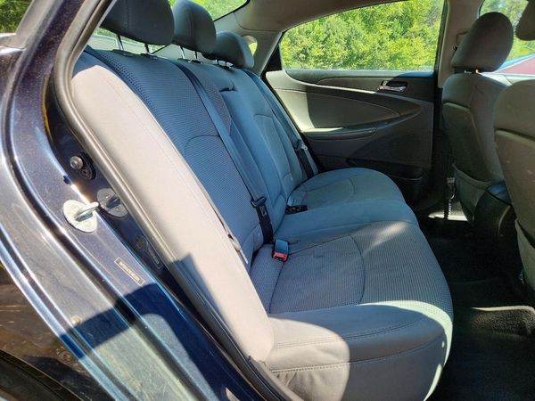 2014 HYUNDAI SONATA GLS/ GLS Popular