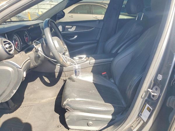 2019 MERCEDES-BENZ 300
