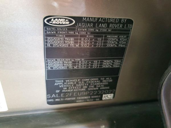2023 LAND ROVER DEFENDER 130 X-Dynamic SE — VINS