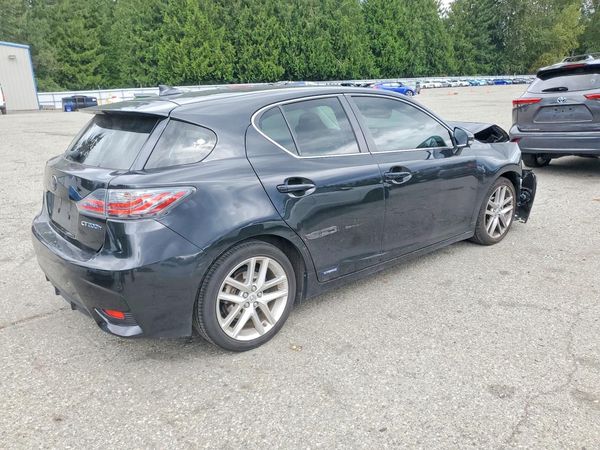 2017 LEXUS CT 200h