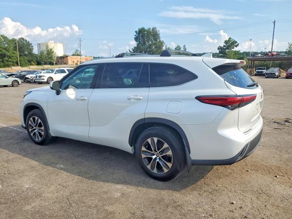 2022 TOYOTA HIGHLANDER