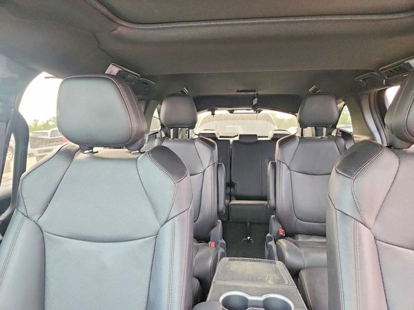 2025 TOYOTA SIENNA Platinum