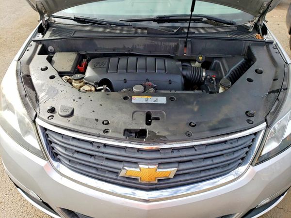 2017 CHEVROLET TRAVERSE LS