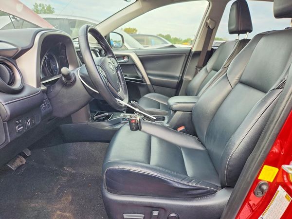 2016 TOYOTA RAV4