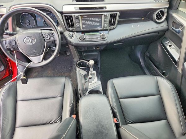 2016 TOYOTA RAV4