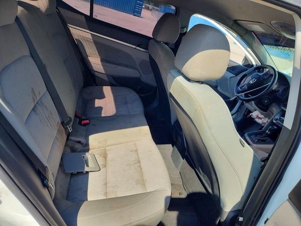 2017 HYUNDAI ELANTRA