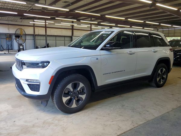 2024 JEEP GRAND CHEROKEE