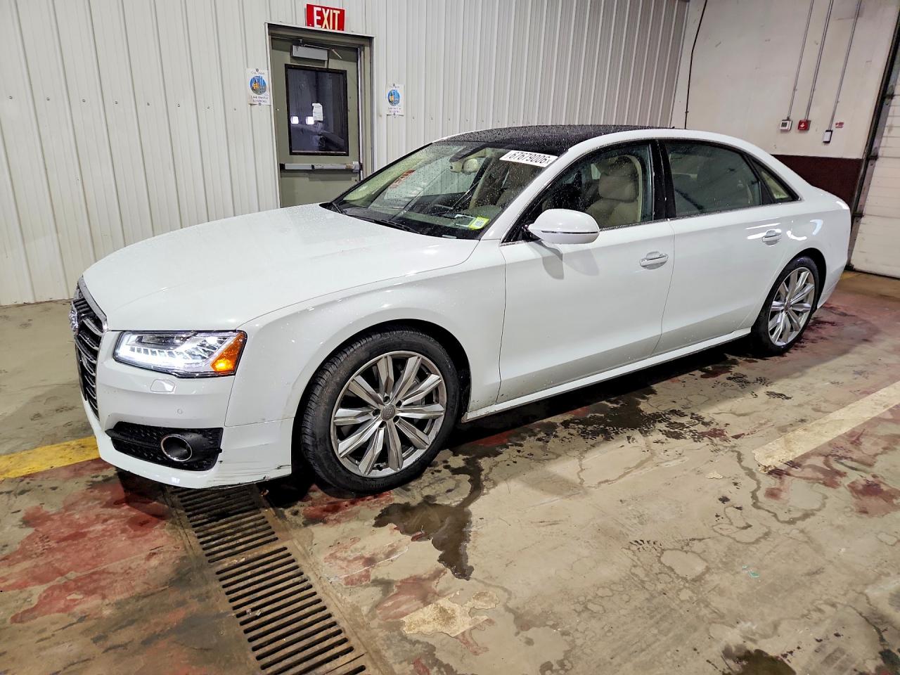 2017 AUDI A8 quattro L