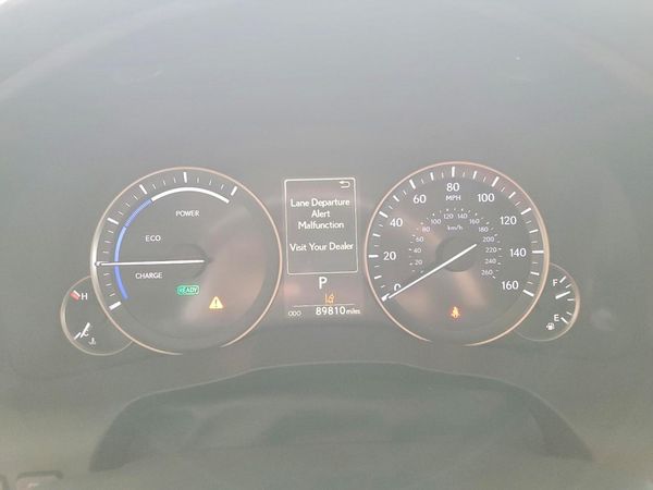 2016 LEXUS ES 300h