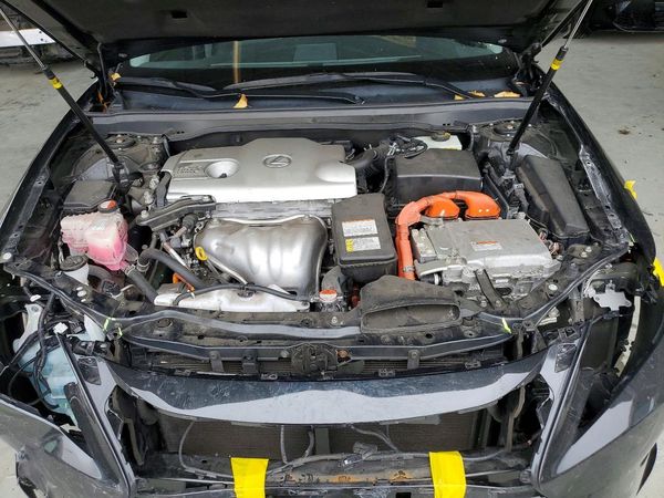 2016 LEXUS ES 300h