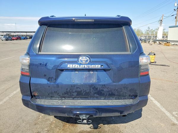 2020 TOYOTA 4RUNNER