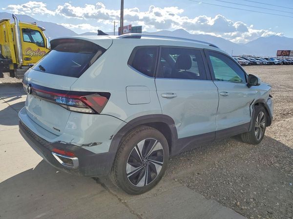 2025 VOLKSWAGEN TAOS