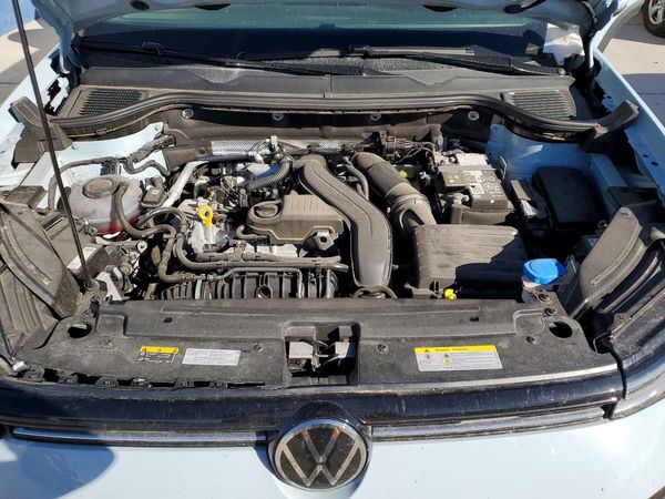 2025 VOLKSWAGEN TAOS