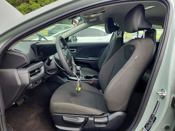 2026 KIA K4 LX, LXS