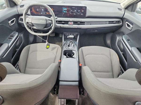 2026 KIA K4 LX, LXS