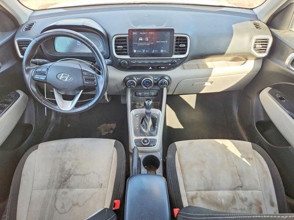 2023 HYUNDAI VENUE SEL, Limited
